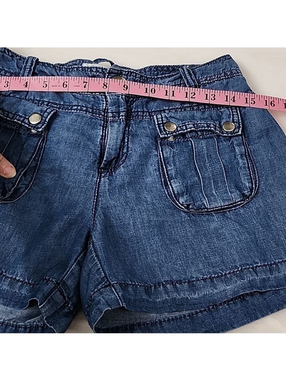 Cashe women's shorts size 6 linen blend lace up the back - Picture 5 of 7